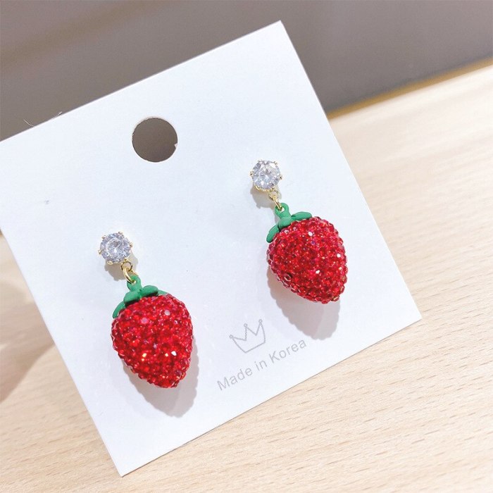 Korean Strawberry Earrings Women's New Trendy Graceful Online Influencer Earrings Cute Wild Sterling Silver Needle Earrings