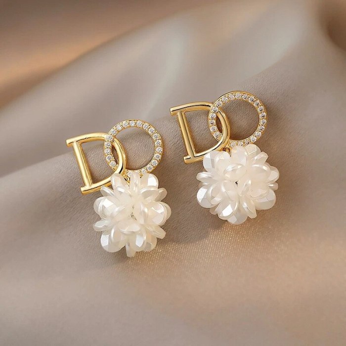 Light Luxury Petal Earrings Women's Jewelry 2021 New Fashion S925 Silver Needle Earrings