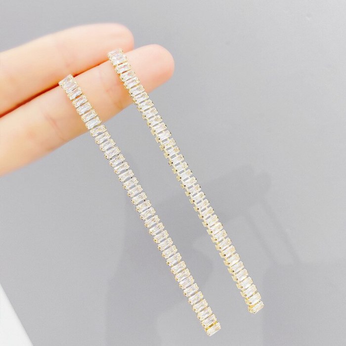 S925 Silver Needle Zircon Claw Chain Tassel Long Ear Nail Korean Exquisite Female Stud Earrings Jewelry