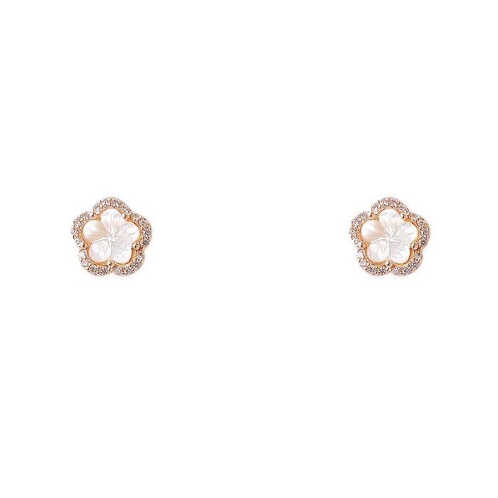 Elegant Sterling Silver Needle Sweet Shell Camellia Stud Earrings Female Summer Petal White Fritillary Earrings