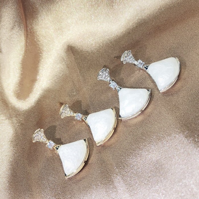 S925 Silver Needle Stud Earrings Korean Ginkgo Leaf Fashion Opal Temperament Forest Leaf Stud Earrings for Women
