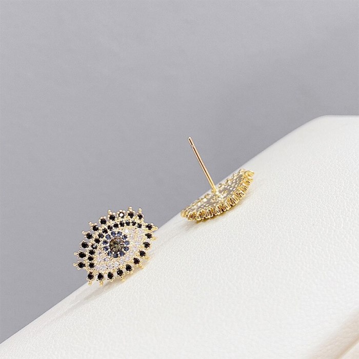 European and American Temperament Personality Angel Eyes Ear Studs Sterling Silver Needle All-Match Internet Influencer Earrings