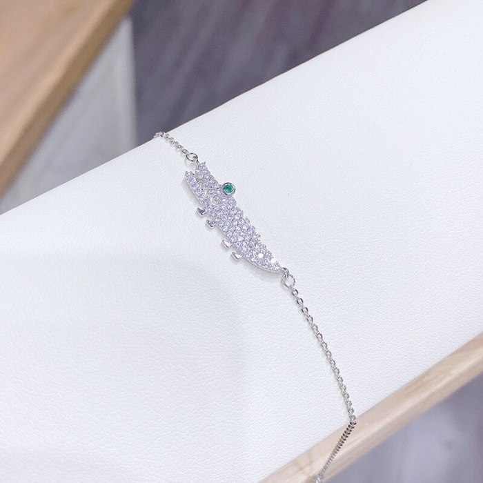 Japanese and Korean Fashion Simple Holiday Gift Micro Rhinestone Crocodile New Bracelet Gold Plated Girls Jewelry Wholesale