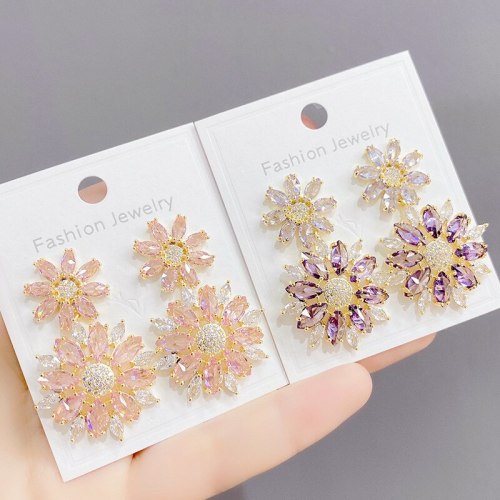Sterling Silver Needle European and American Petals Inlaid Zircon Copper Light Luxury Gold Plated Shiny Ear Studs