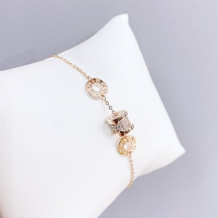 Fashion Temperamental Bracelet Women's Japanese and Korean New Internet Celebrity Versatile Micro Inlaid Zircon Jewelry