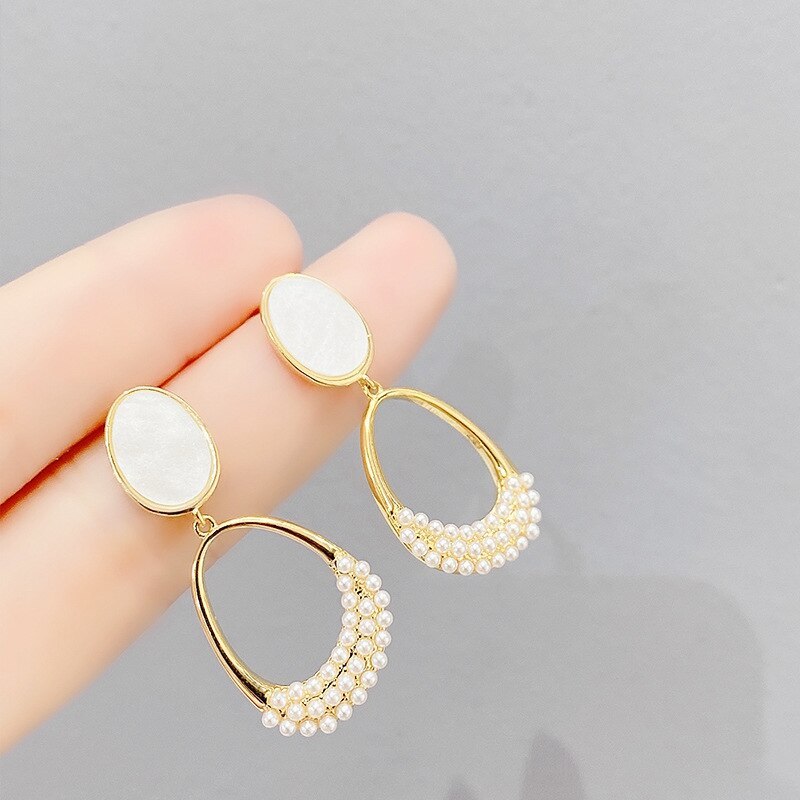 Sterling Silver Needle European and American Fashion Stud Earrings Female Exaggerated Personalized Pearl Earrings Eardrops
