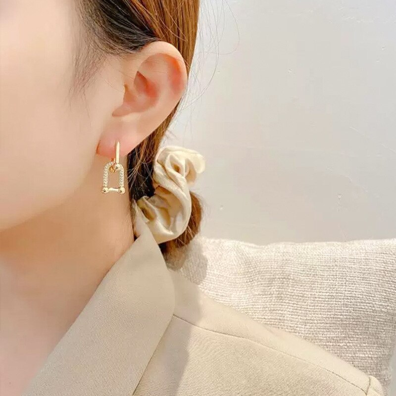 Fashion 925 Silver Needle U-Shaped Earrings French Style Personality Retro Ear Clip Vachette Clasp Ear Studs Earrings