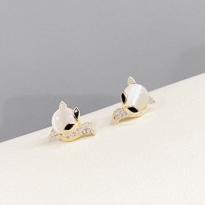 925 Silver Needle Opal Fox Earrings Internet Influencer Long Elegant New Fashion Earrings Female Stud Earrings