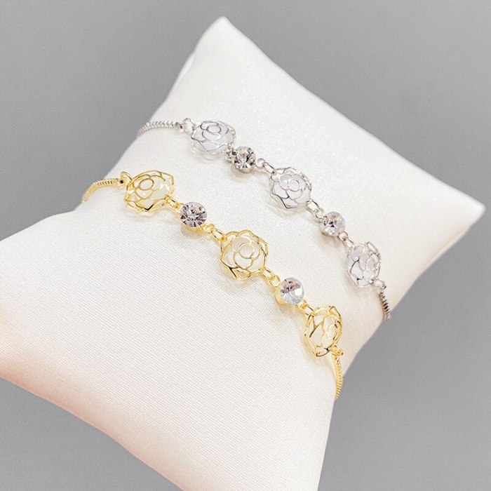 New Gold-Plated Hollow-out Petals Bracelet Women's Adjustable Pull Bracelet Micro Inlaid Zircon Bracelet Fashion