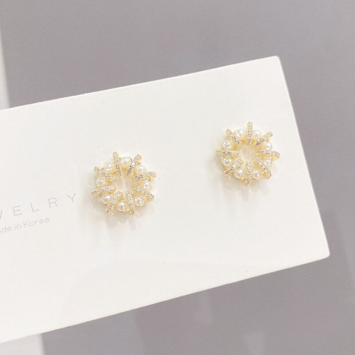 Sterling Silver Needle Geometric Circle and Pearl Ear Studs Korean Earrings Personalized Micro-Inlaid Full Diamond Earrings