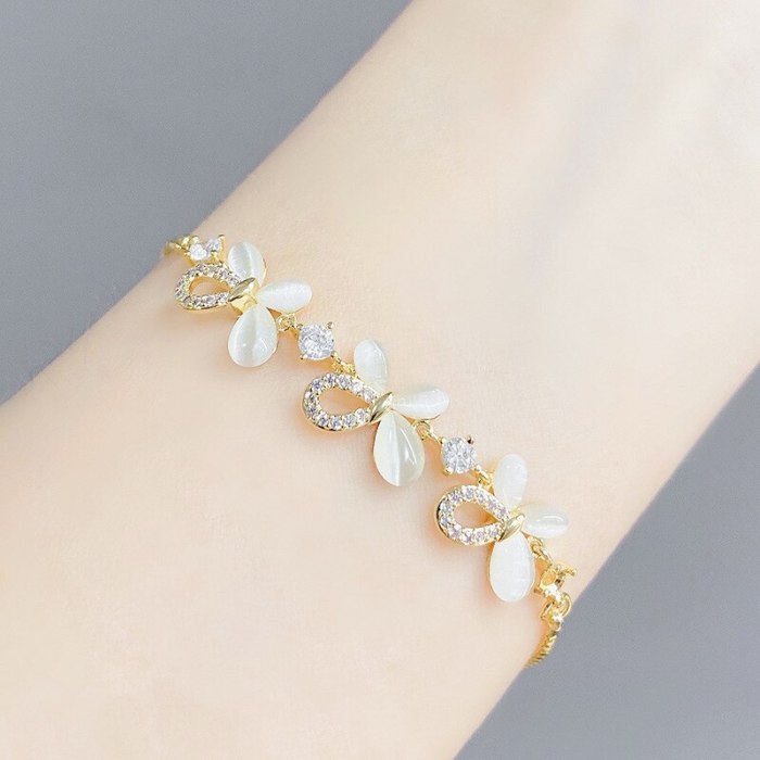 Women's Korean-Style Fashionable Opal Bow Pull Bracelet with Micro Inlaid Zircon Adjustable Bracelet