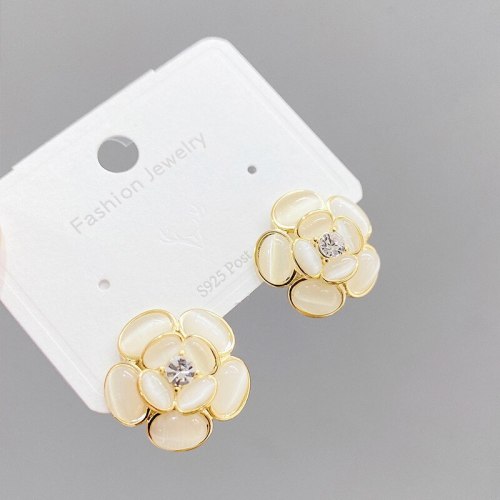 New Trendy Korean Temperament Earrings Sterling Silver Needle Petal Ear Accessory Opal Flower Earrings