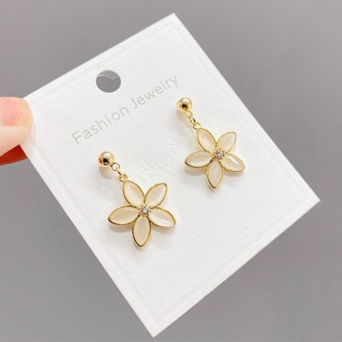 Opal Petal Stud Earrings Female Simple and Stylish Earrings Personalized New Sterling Silver Needle Flower Earrings