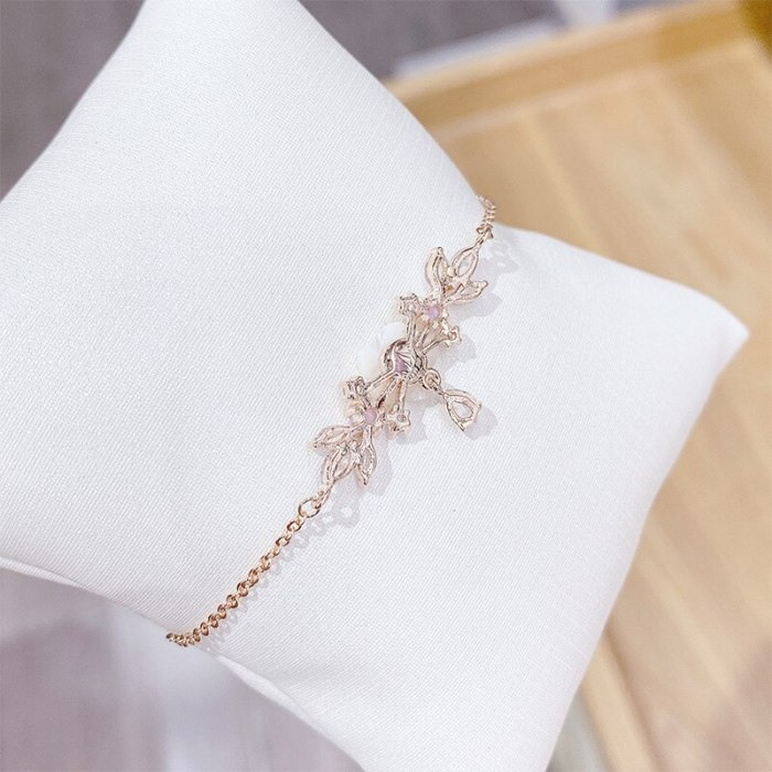 Korean Bracelet Fashion Petals Bracelet Fashion Design Women's Bracelet Ornament