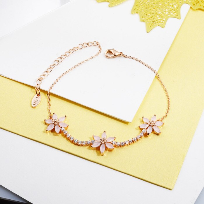 Hexapetalous Flowers Mori Style Zircon Bracelet Japanese and Korean New Internet Celebrity All-Match Jewelry Small Jewelry