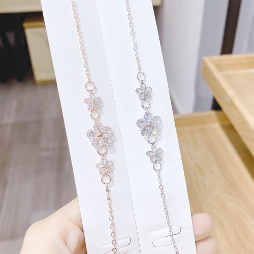 Korean Fashion Small Fresh Diamond Flower Cutout Five Petal Flower Bracelet Micro Inlaid 3A Zircon Jewelry Female Accessories