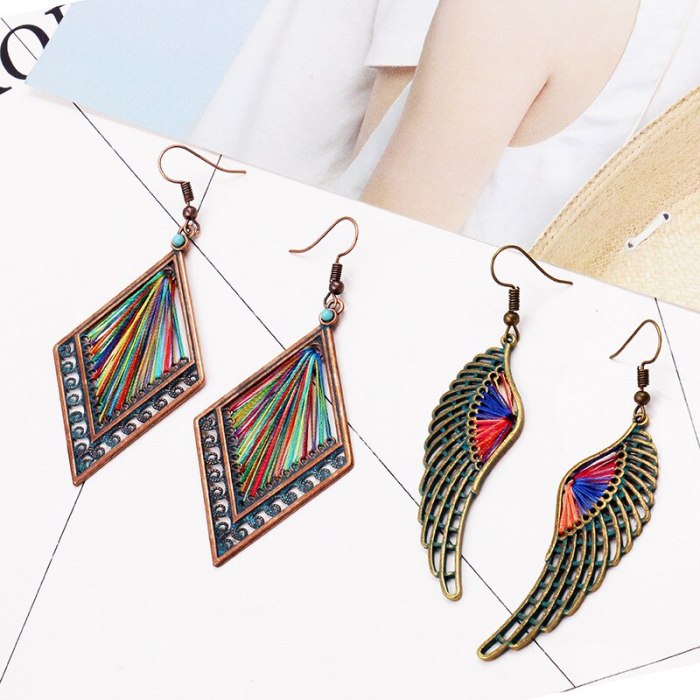 Creative Retro Hollow Angel Wings Earrings Women's Colorful Woven Earrings European and American Popular Handmade Ornament