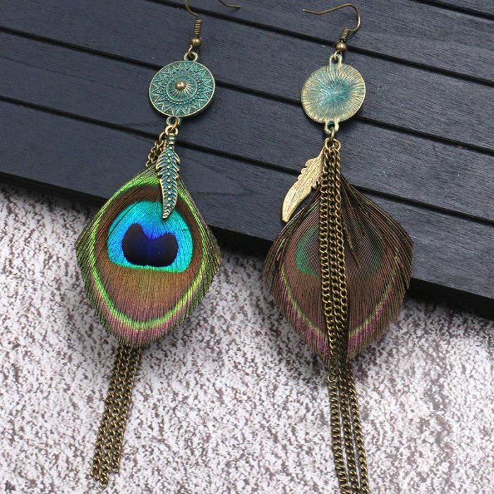 New Bohemian Fashion Vintage Earrings Female Temperament Peacock Feather Earrings Long Holiday Accessories Wholesale