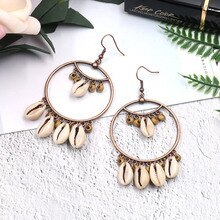 European and American Gold Big Hoop Earrings Women's Natural Shell Tassel Earrings New Fashion Eye-Catching Accessories
