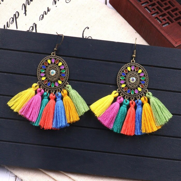 Splendid European And American Earrings Women Bohemian Fashion Colorful Tassel Earrings Hot Sale Jewelry Wholesale