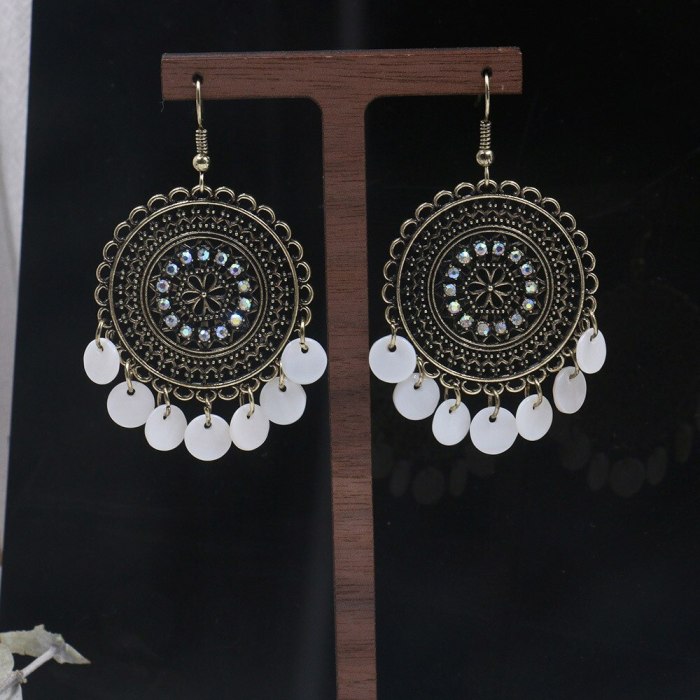 Stylish round Hollow Jeweled Ear Rings European and American Fashion All-Match Jewelry Shell Tassel Earrings