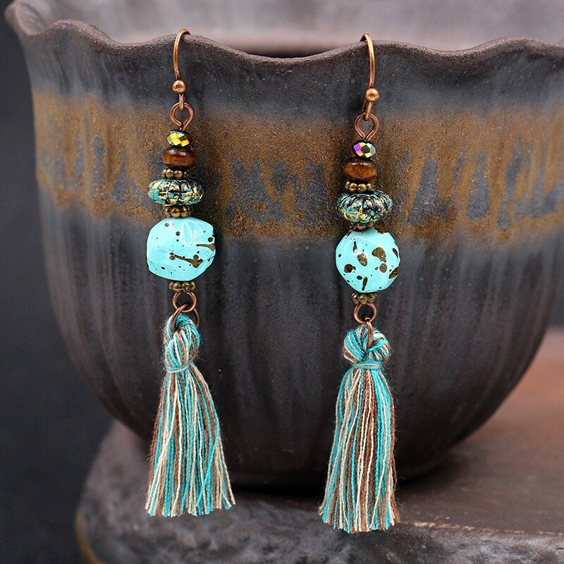 New Vintage Leaves Pendant Earrings for Women Fashion Hollowed-out Carved Alloy Tassel Earrings European and American Jewelry