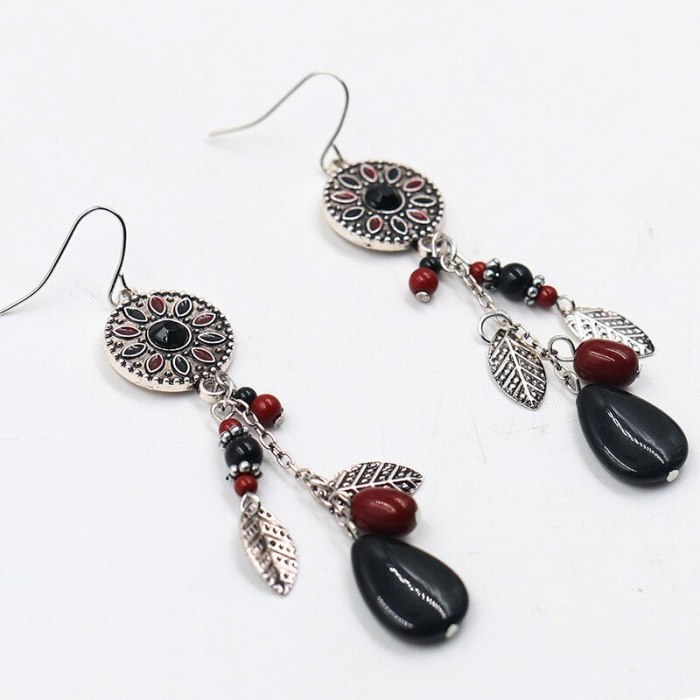 Wholesale Bohemian Retro Long Oil Painting Beaded Eardrops Earrings European and American Fashion Ornament