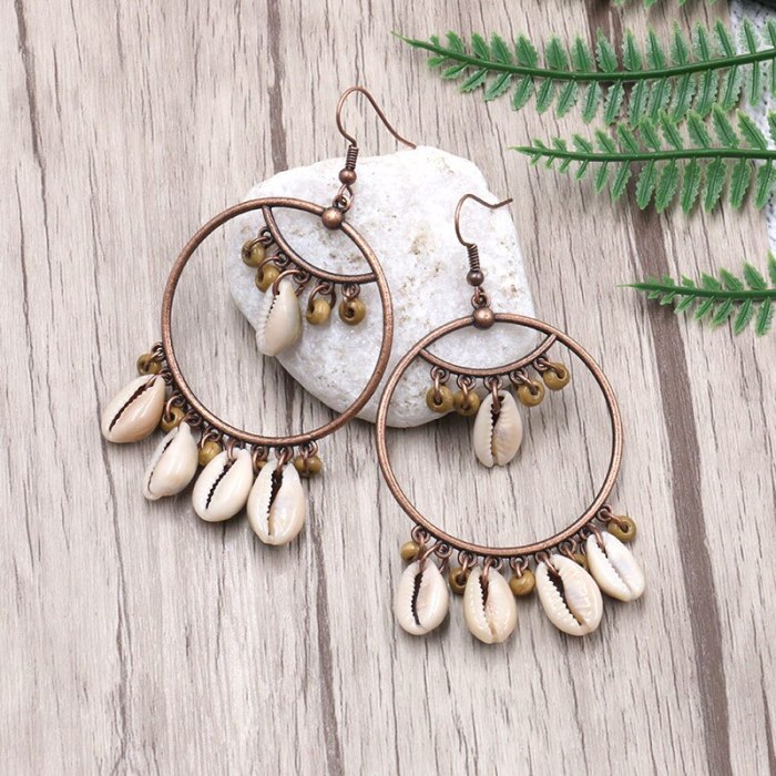 European and American round Hollow Earrings Creative Natural Shell Pendant Tassel Earrings Seaside Holiday Accessories