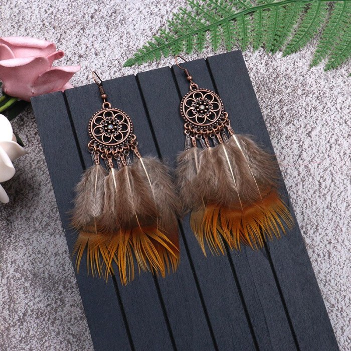 European and American Fashion Flower Alloy Diamond Earrings Personality Feather Chain Tassel Earrings Ladies Exaggerated Jewelry 813