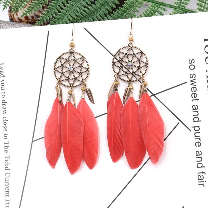 Korean Style New Feather Earrings Women's Long Elegant Dreamcatcher Japanese and Korean Tassel Earrings Bohemian Ornament 0951