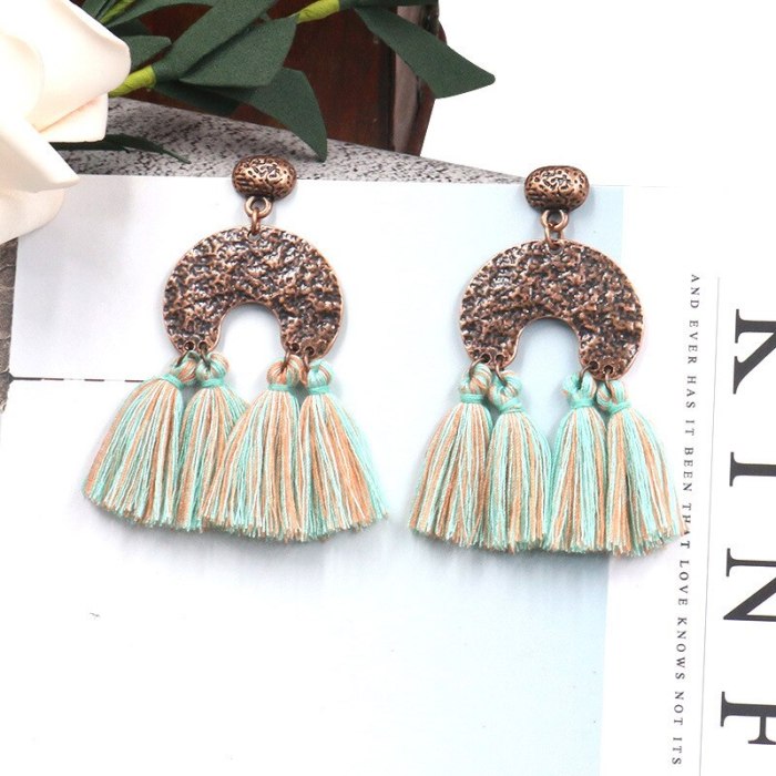 Cross-Border Hot Sale Tassel Earrings Women's European and American Fashion Long Jewelry Bohemian Retro Exaggerated Earrings