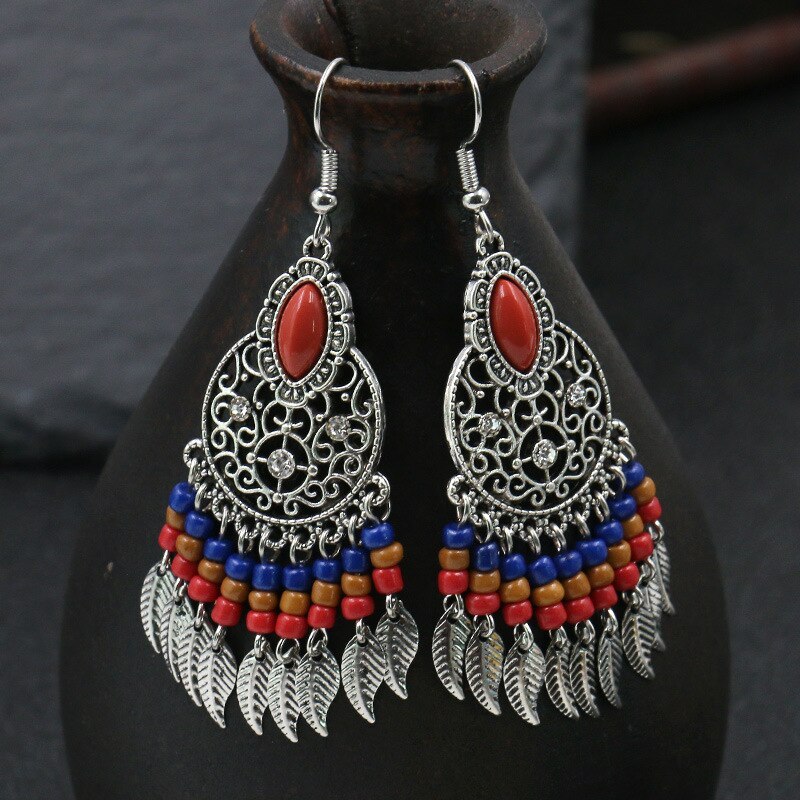 Bohemia Leaves Tassel Earrings for Women Vintage Hollow Beaded Alloy Earring Palace Style Long Jewelry Wholesale