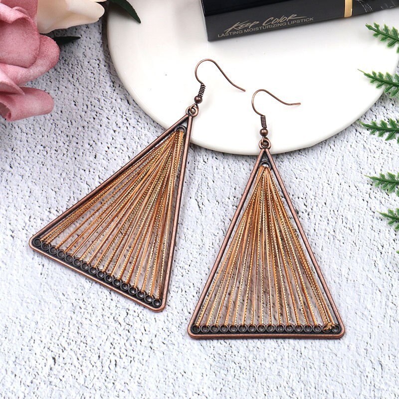 European and American Fashion Metal Alloy Earrings Women's Personality Handmade Woven Earrings Bohemian Fashion Ornament