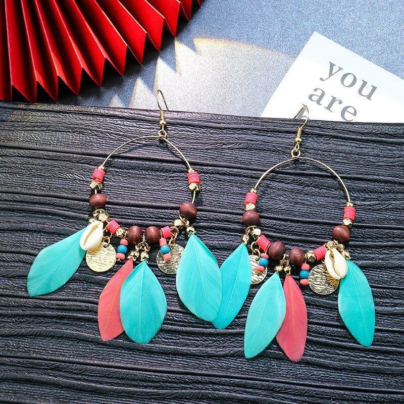 Cross-Border Feather Tassel Earrings Women's European and American Golden Circle Eye-Catching Accessories Ins Style Earrings