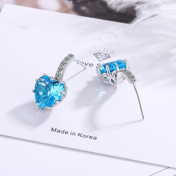 Women's European Fashion Zircon Sea Blue Heart-Shaped Earrings Sweet Heart-Shaped Ear Jewelry Women's Xzed927