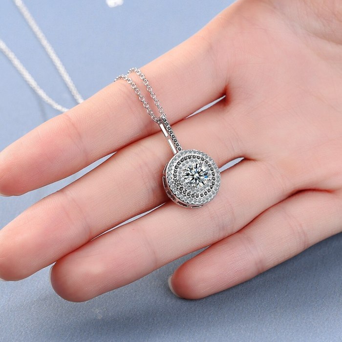Necklace Full Zirconium Diamond round Pendant European Fashion Wholesale Short Clavicle Chain Pendant Female XZDZ545