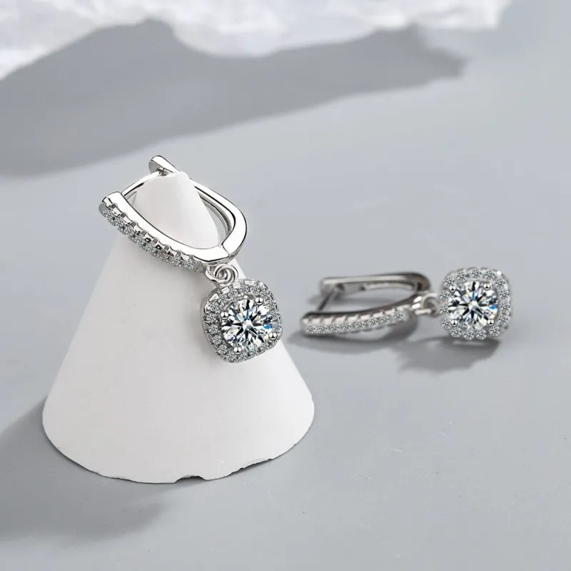 Stud Earrings Women 'S Korean-Style Personalized Diamond-Embedded Short Earrings Hollow Zircon Earrings Xzeh626