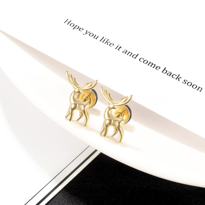 Korean Style Fashionable Simple All-Match Little Deer Stud Earrings Men's and Women's New Stainless Steel Earrings Gb683
