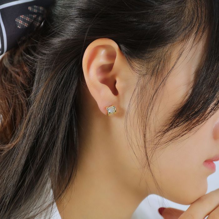 Korean Mori Style Simple Stud Earrings French Diamond C- Shaped Geometric Earrings Elegant Stud Earrings Gb749
