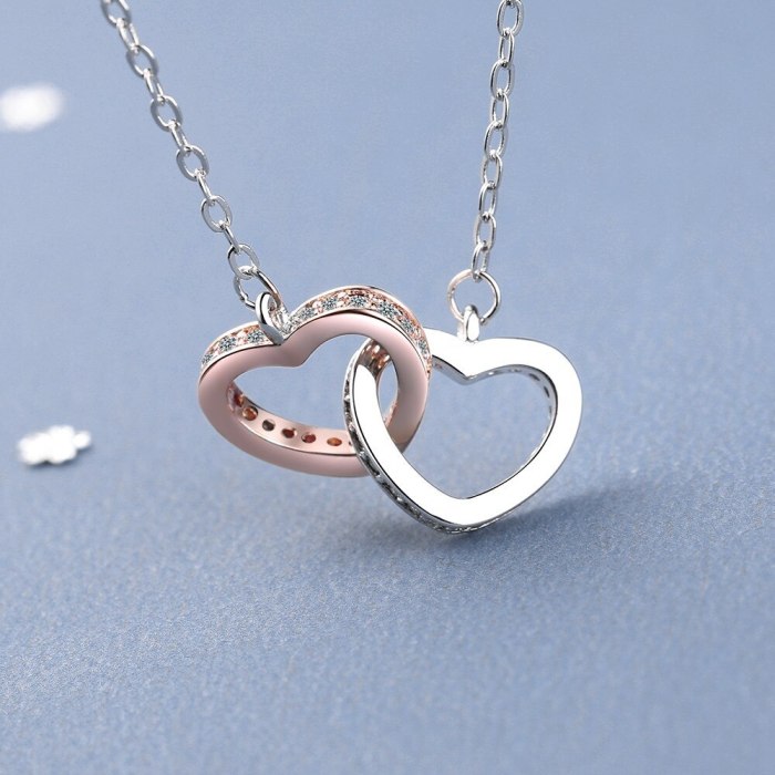 Heart-Shaped Necklace Heart-Shaped Buckle Double Ring Clavicle Chain Inlaid Zirconium Short Clavicle Chain Pendant XZDZ544