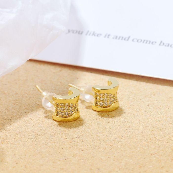 Korean Mori Style Simple Stud Earrings French Diamond C- Shaped Geometric Earrings Elegant Stud Earrings Gb749