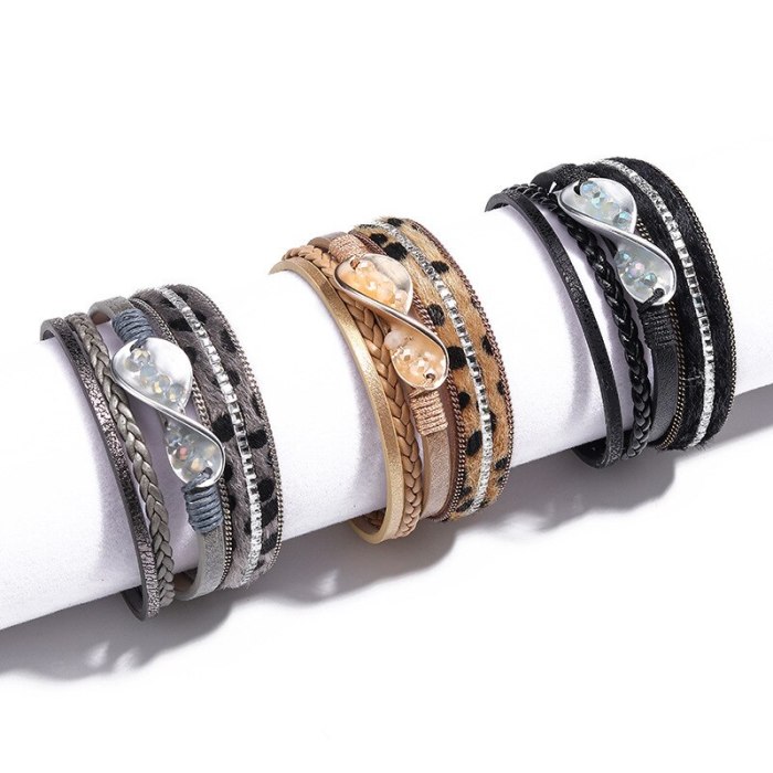 Popular Woven 8-Word Crystal String Beads Leopard Print Ethnic Leather Rope Women's Bracelet European and American Bracelet