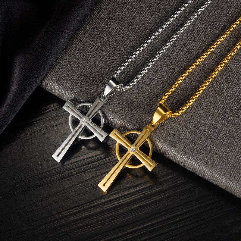 Ornament European and American Street Hip Hop Fashion Vintage Circle Cross Pendant Stainless Steel Necklace 1950