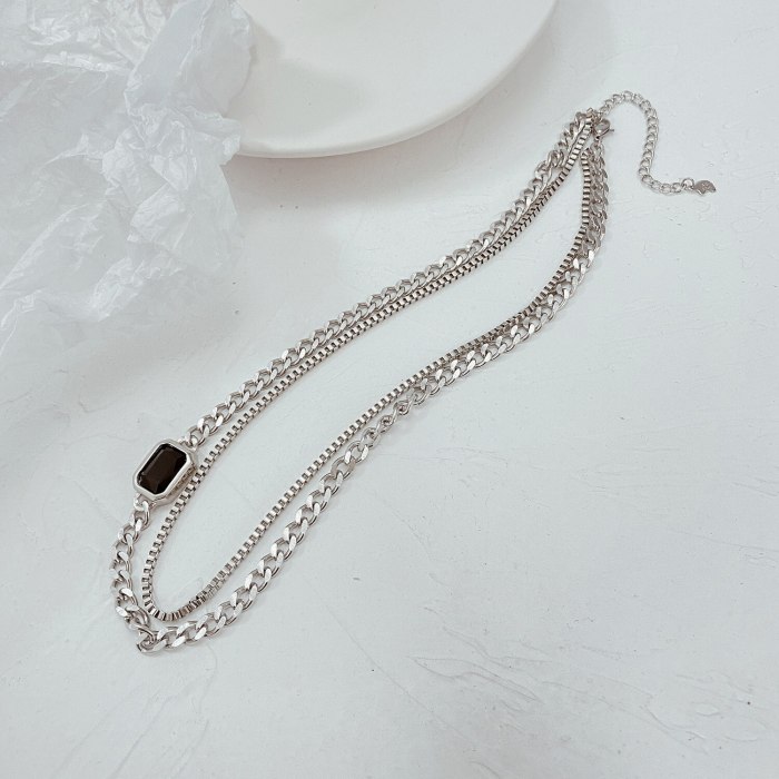 Summer New Hong Kong Style Fashion Necklace Trendy Light Luxury Elegant All-Match Women's Necklace Gb1976