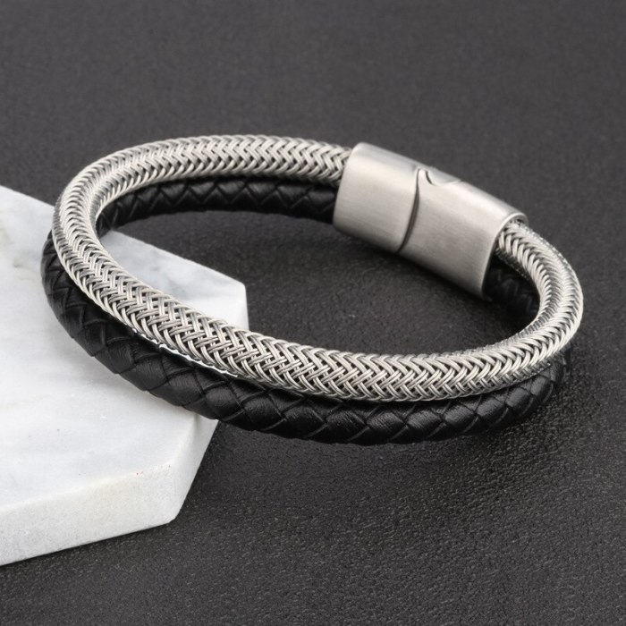 New Leather Rope Stainless Steel Leather Double Layer Braided Bracelet Men's Titanium Steel Bracelet in Stock