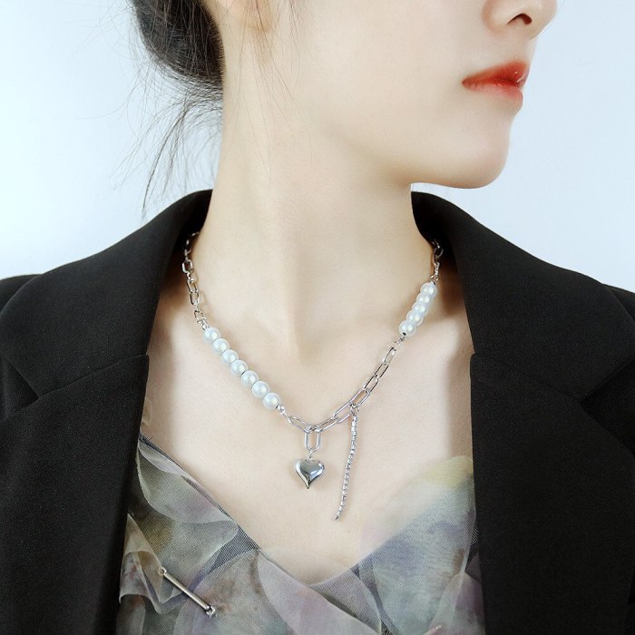 Ornament Summer New Creative Hong Kong Style Trendy Love Pendant Temperament Wild Women's Stainless Steel Necklace 1980