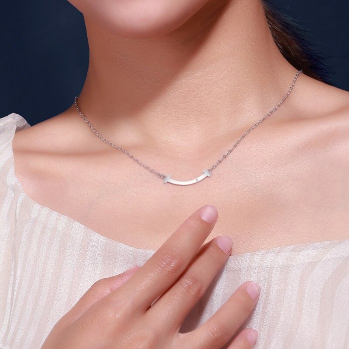 S925 Sterling Silver Smile Necklace Women's Diamond-Embedded Smiley Face Clavicle Chain Classic Diamond Pendant A1956