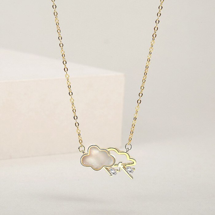 S925 Sterling Silver Cloud Shell Necklace Women's Fashion Creative Niche Design Korean Style White Shell Clavicle Chain A1820