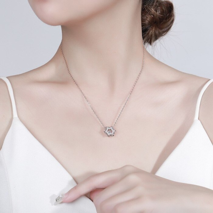 S925 Sterling Silver Snowflake Necklace Women's Simple Fashion Elegant Graceful Hollow Micro Inlaid Zircon Single Pendant A959