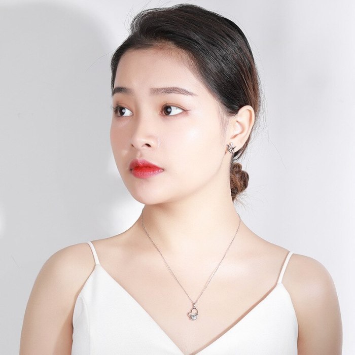 Women's Heart-Shaped Necklace S925 Sterling Silver Pendant Love Letter Collarbone Necklace Korean Fashion Necklace A590A